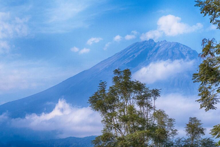 4 Day Mt Meru Trekking Tour + 2 night’s hotel stay